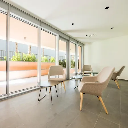 Waterfront Lux| Studio|a/c|parking|gym|wifi By Tilo Daire Cenova